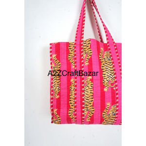 Bolsa de Compras de Algodón Hecha a Mano en India con Estampado Artesanal, Bolsa de Mano para Mujer, Bolsa de Hombro Acolchada con Estampado Artesanal - Product Image 4