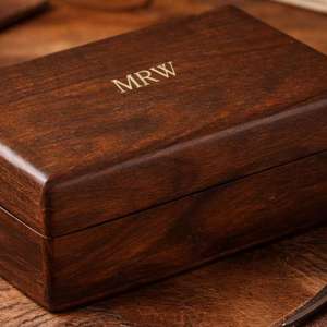 Caja de Madera Grabada Personalizada UO, Caja de Almacenamiento de Madera Hecha a Mano para Joyería, Utensilios de Cocina, Contenedor de Almacenamiento, Precio de Fábrica EXW por UO INDIA - Product Image 1