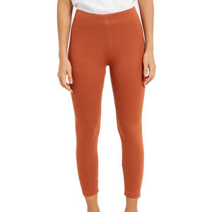 Leggings Comfort Plus para Mujer, Material Elástico y Duradero para Uso Diario - Product Image 1