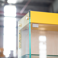 Anpassbare Umweltfreundliche Recycelbare Langlebige Edelstahl-Vitrine mit LED-Streifenbeleuchtung