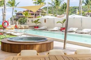 Bain à remous rond de luxe en acier inoxydable 180 de 304 cm de diamètre avec éclairage LED intégré pour hôtels et villas en plein air pour bains thermaux - Product Image 6