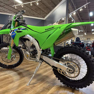 Motocicleta Todoterreno Kawasaki KX 450X ORIGINAL 2025 de Alto Rendimiento en Venta con Garantía - Product Image 2