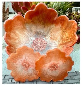 Ensemble de bols à fleurs en céramique artisanale rustique, design brut, orange, décoratifs, avec finition sous glaçure, pour la décoration de la maison. - Product Image 1