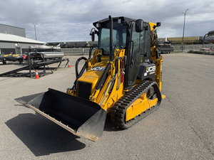 Retroexcavadora con Dirección Deslizante 1CXT 2022, Equipo de Construcción de Uso Pesado - Product Image 4