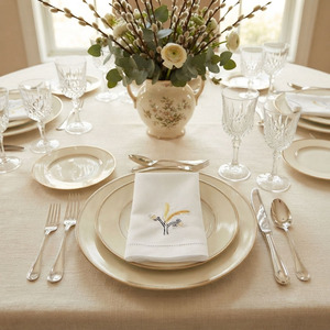 Serviettes de table en lin brodées sur mesure en forme de branche d'amande, avec ourlet festonné, de haute qualité, lavables, pour la maison, les mariages et les événements - Product Image 6