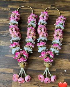 Paire de Varmala en fleurs artificielles avec pompons de perles, Jaimala, parfait pour les mariages/cérémonies, accessoire de mariage Varmala, Jaimala - Product Image 1