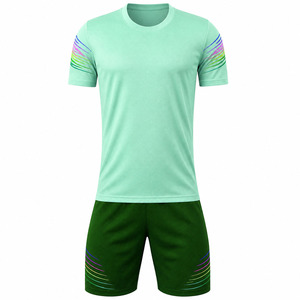 Vente directe d'usine, vêtements de sport pour hommes et femmes, uniformes de football fabriqués en polyester 100 % respirant, dernier design, nouveau style - Product Image 1