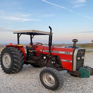 Compre a Precio Económico el Tractor Agrícola Massey Ferguson MF285, Modelo Disponible para la Venta, Tractor MF285 en Venta - Product Image 1