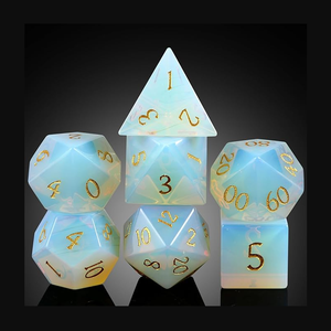 Dés en pierre de haute qualité, opalite, cristal naturel, pierres de guérison Reiki, pierres gravées, ensemble de dés personnalisés, cristal Viking. - Product Image 4