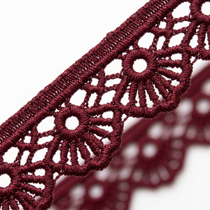 Dentelle Guipure GPO Rouge Vin 10mm, Vente Directe Usine, Emballage de 20 Mètres pour Vêtements Ethniques, Encolures, Sacs Potli, Artisanat de Couture Personnalisé - Product Image 1