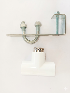 Kit de limpieza fotovoltaica Hydroplus International, juego de 3 pulverizadores de acero inoxidable con perno en U galvanizado y junta en T de PVC - Product Image 1