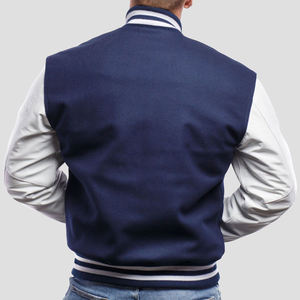 Chaqueta Varsity para Hombre, Azul Marino y Blanco, Chaqueta Universitaria de Béisbol Personalizada con Mangas de Cuero PU, Fabricante OEM - Product Image 3