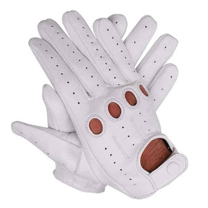 Guantes de conducción con tela suave y flexible que ofrecen un ajuste cómodo, un agarre seguro y un diseño transpirable, adecuados para viajes largos por carretera. - Product Image 1