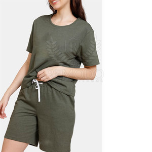 Ensemble d'été deux pièces personnalisé imprimé, respirant, en coton/polyester, t-shirt à manches courtes et short, col rond, tenue décontractée - Product Image 4
