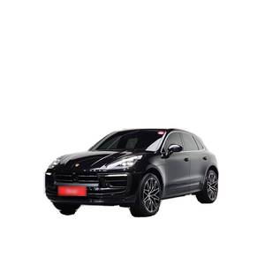 Porsche Macan 2.9 S 2023 con Volante a la Izquierda, 20,552 km, Asientos de Cuero - Product Image 1