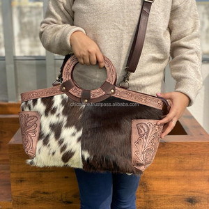 Nuevos bolsos de mano de cuero genuino de gran tamaño personalizados para mujer, bolso de mano de cuero de vaca, bolsos de compras de transporte ocultos de cuero con herramientas reales para mujer - Product Image 2