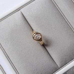 Bague solitaire ovale tendance pour homme, 2,00 carats, en or massif 14 carats, diamant de laboratoire, cadeau de promesse pour amis - Product Image 4