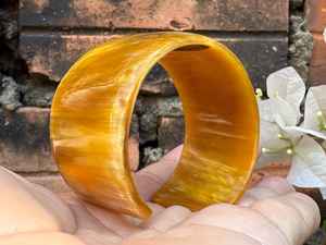 Brazalete Hecho a Mano con Cuerno de Búfalo Pulido, Estilo Animal, Ecológico, Regalo para Ella - Product Image 5