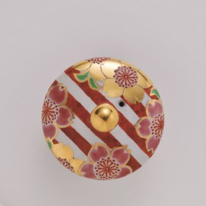 Yamaki Ikai Ceramic Japanese Teapot Floral Lid Gold Accents 200ml Kyusu Oriental Tea Set Durable Traditional Craft Eco-Friendly - Product Image 2