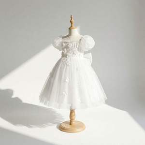 Robe de Soirée Formelle de Princesse Haut de Gamme en Gros, Manches Bouffantes, Nœud au Dos, Dentelle Blanche, Coupe A-Line, Longueur Genou, pour Mariage - Product Image 2