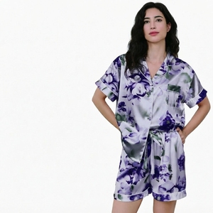 Ensemble de pyjama en satin floral pour femmes, manches courtes, vêtements de nuit d'été, col en V, shorts et chemises, production directe d'usine - Product Image 5