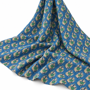 Tissu floral 100 % coton respirant, absorbant l'humidité, résistant au rétrécissement et aux plis, motif imprimé à la main, moyen - Product Image 3