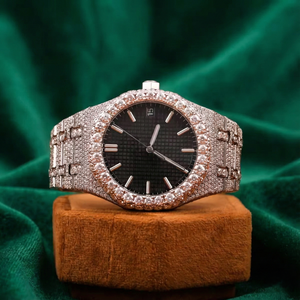 Reloj Iced Out de Oro Rosa con Esfera Negra, Estilo Diamante, Reloj de Pulsera de Acero Inoxidable de Lujo - Product Image 1