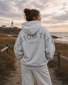 Sudadera con Capucha Extra Grande Personalizada para Invierno, Texto Personalizado en la Parte Delantera y Trasera, Sudadera Minimalista de Estilo Urbano con Nombre Personalizado, Regalo para Ella - Product Image 3
