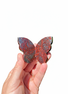 Mariposa voladora de cristal de alta calidad con alas de hematita y jaspe rojo, mariposa tallada en 3D y decoración para el hogar. - Product Image 5