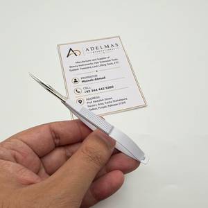 Ciseaux droits à ressort blancs mats personnalisables avec logo, légers, pour manucure et sourcils, en acier inoxydable - Product Image 6