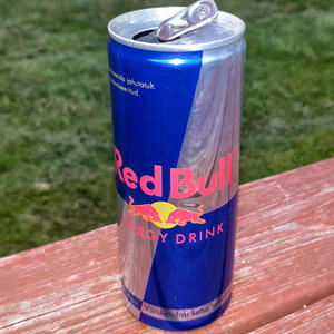 Original Redbull <b>Energy</b> <b>Drink</b> 250ml For Export Wholesale prices 24 packing - Product Image 1