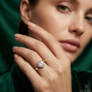 Anillo de Compromiso y Matrimonio Clásico con Diamante Cultivado en Laboratorio de Corte Redondo, Chapado en Oro de 18K de Lujo para Mujer, Certificado IGI - Product Image 6