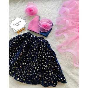 SÉQUENCE DE VELOURS À LA MODE TRAVAIL ENFANT LEHENGA CHOLI AVEC DUPATTA NOIR - Product Image 3