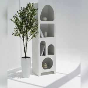 Étagère peinte en blanc Vandana Merino Solace, design de meuble de rangement en bois moderne et minimaliste - Product Image 3