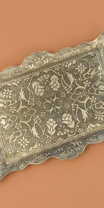 <b>Top</b> Selling Antique Floral Engraved Serving Tray Scalloped Edge Silver Metal Platter With Handles For Hotel Buffet Wedding Gift - Product Image 4