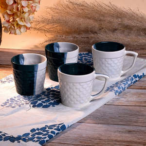 Tazas de Té de Porcelana con Diseño de Escamas de Pez y Profundidades Oceánicas (Juego de 4) Juegos de Té y Café Clásicos de Lujo para Cafetería, Bar y Sala de Estar - Product Image 5