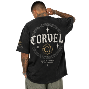 Camiseta de hombre estilo gótico, holgada, con gráfico en la espalda y logo en la manga, 100% algodón, estilo streetwear, lavada, oversize. - Product Image 1
