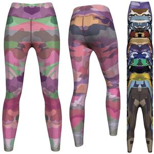 Nuevos leggings de yoga sin costuras de secado rápido y transpirables, con efecto levantacola, cintura alta cruzada y ajuste ceñido para correr, sublimados. - Product Image 2