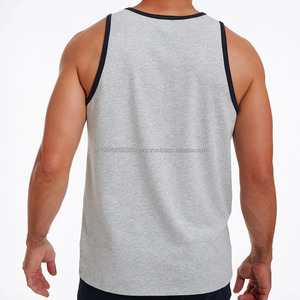 Vêtements de sport pour hommes en gros avec logo personnalisé, débardeurs de course en coton doux et amples avec poche - Product Image 2