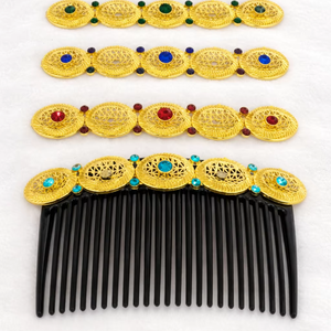 Peineta de Pelo Vintage Chapada en Oro Hecha a Mano, Ecológica, Impermeable, Elegante y Moderna, con Diseño de Flores y Mini Piedras Rojas, para Novias - Product Image 1