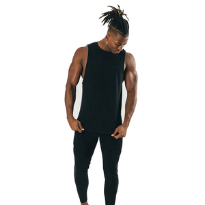 Débardeur personnalisé avec logo pour hommes, prix de gros abordable et coupe confortable, vêtements de sport pour hommes. - Product Image 2