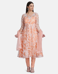 Costume Anarkali pour femme très demandé, manches 3/4, en crêpe filet semi-couturié, pour les occasions de fête et de mariage - Product Image 2