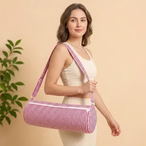 Sac fourre-tout matelassé en coton pour tapis de yoga, imprimé floral de qualité supérieure, avec bandoulière durable – Cadeaux en gros - Product Image 3