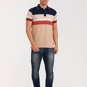 Chemise Homme Beige à Manches Courtes en Jersey Tricoté Couleur Unie Respirante Design Décontracté avec Poche Poitrine Personnalisée - Product Image 1