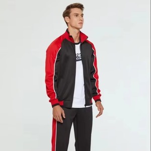 Survêtement Homme Rouge et Noir à Blocs de Couleurs, Style Sportif Entièrement Zippé avec Poches Latérales, Coupe Droite, Col Demi-Zip, Idéal Automne - Product Image 1