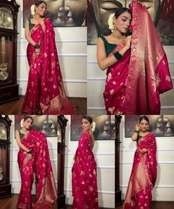 Sari de Seda Roja con Patrón Floral Dorado, Traje Tradicional Indio para Bodas, Estilo Banarasi, Largo hasta el Suelo, para Mujer - Product Image 4