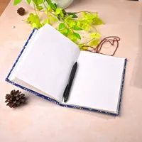 Cuaderno de Papel Reciclado Hecho a Mano de 7x5 Pulgadas con Cubierta de Tela y Encuadernación Cosida, Diario/Cuaderno Elegante para Regalo