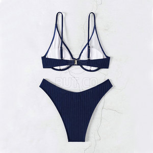 Créez votre propre logo sur des ensembles de bikinis pour femmes, des tenues de sport pour femmes, des ensembles de bikinis pour femmes de style nouveau, en vente. - Product Image 2