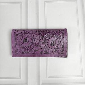 Portefeuille long en cuir véritable fait main avec motif floral en relief, style vintage, fermeture pliante, pour femme, usage quotidien - Product Image 2