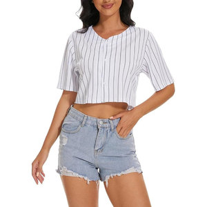 T-shirt de baseball court à rayures pour femme, col en V, chemisier de softball à manches courtes, haut court décontracté et athlétique - Product Image 1